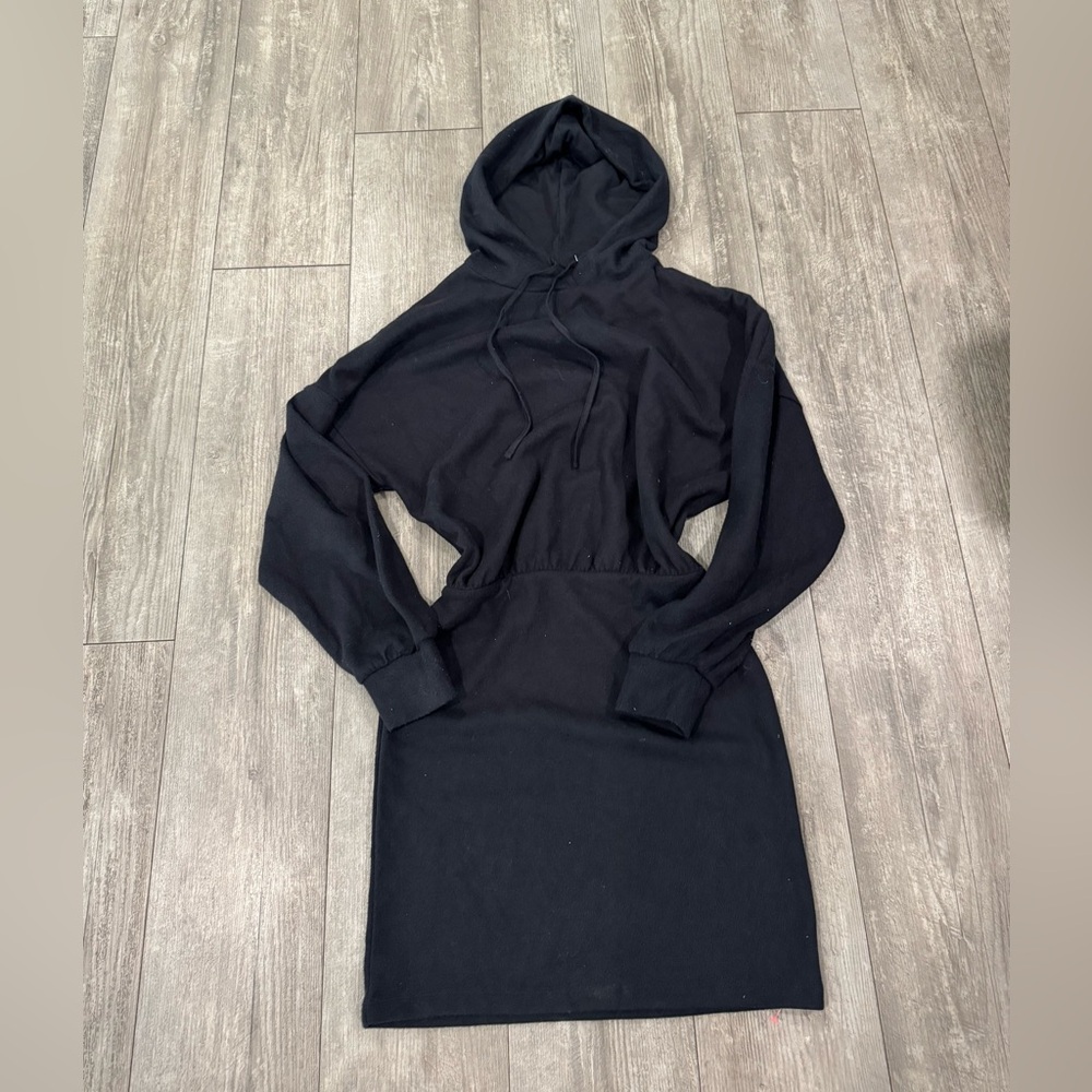 SOLD🤍ASOS Design Black Garment - Picture 3 of 10